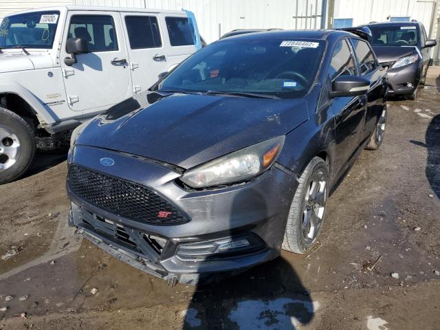 FORD FOCUS ST 2016 مع رقم تعريف المركبة 1FADP3L92GL216004 - صورة من المزاد