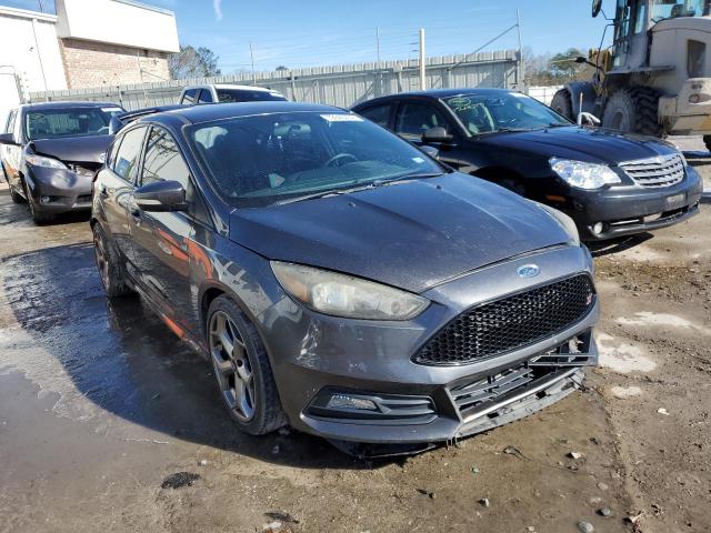 Photo 4 from auction – 2016 FORD FOCUS ST with VIN 1FADP3L92GL216004