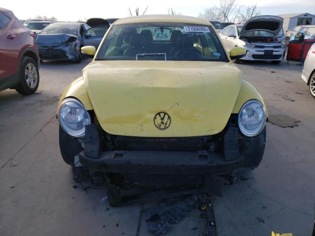 Photo 5 from auction – 2012 VOLKSWAGEN BEETLE with VIN 3VWJP7AT4CM627381