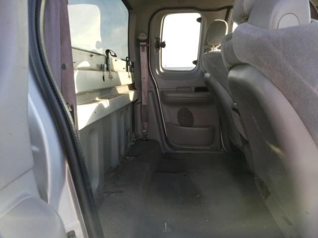 Photo 10 from auction – 2002 FORD F150 with VIN 1FTRX172X2KA85243