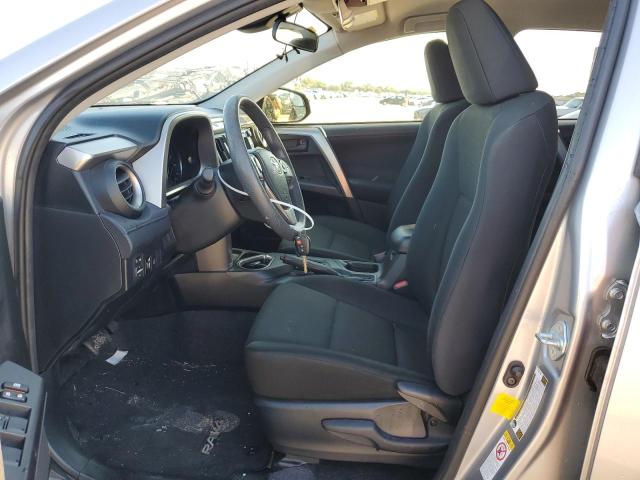 Photo 7 from auction – 2018 TOYOTA RAV4 LE with VIN JTMZFREV3JJ201000
