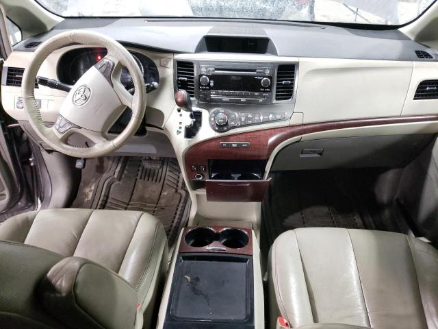 Photo 8 from auction – 2011 TOYOTA SIENNA XLE with VIN 5TDYK3DC0BS039352