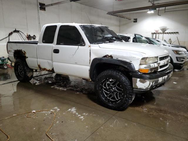 Photo 4 from auction – 2002 CHEVROLET SILVERADO with VIN 1GCEK19T02E190164