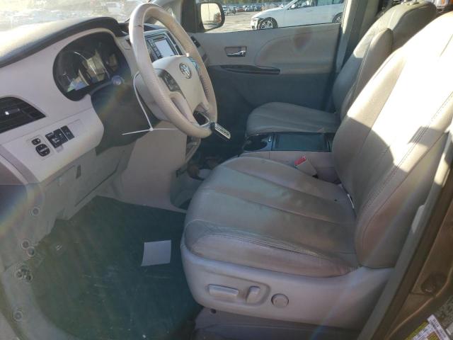 Photo 7 from auction – 2013 TOYOTA SIENNA XLE with VIN 5TDYK3DC4DS377534