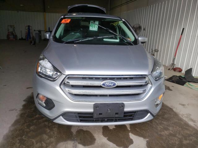 Photo 5 from auction – 2017 FORD ESCAPE SE with VIN 1FMCU9GD3HUC71309