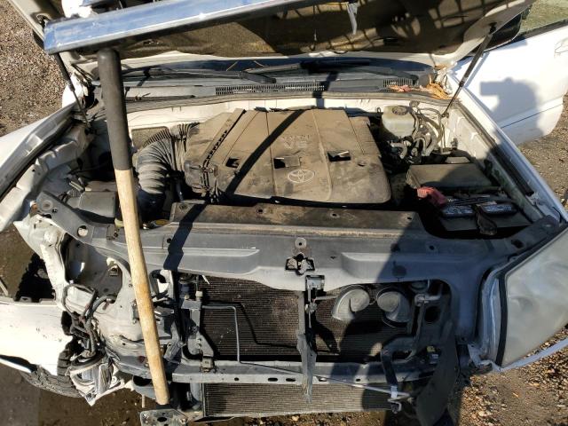 Photo 11 from auction – 2005 TOYOTA 4RUNNER SR with VIN JTEBU14R458039433