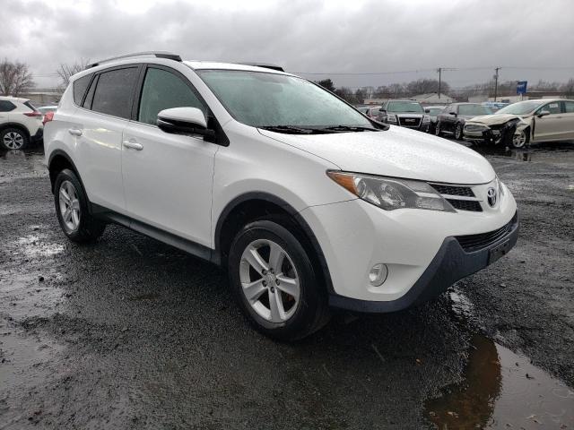 Photo 4 from auction – 2013 TOYOTA RAV4 XLE with VIN 2T3RFREV2DW057378
