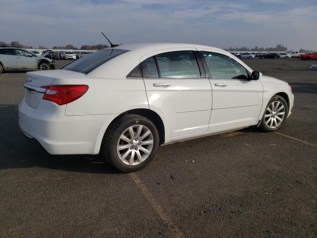 Photo 3 from auction – 2012 CHRYSLER 200 TOURIN with VIN 1C3CCBBG5CN321604