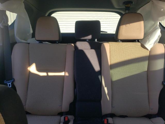 Photo 10 from auction – 2017 TOYOTA RAV4 XLE with VIN 2T3WFREV6HW402758