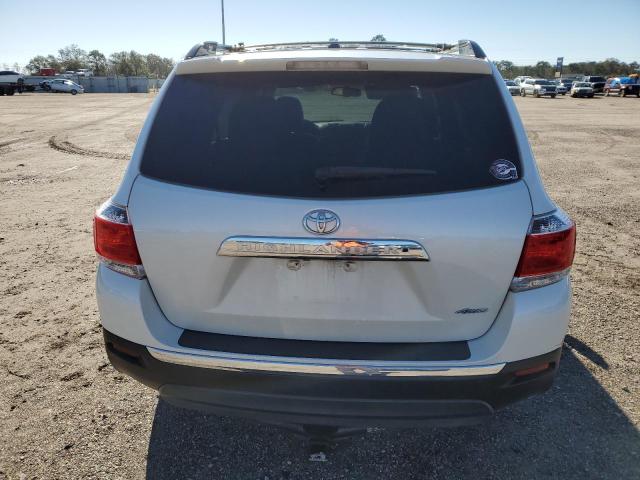 Photo 6 from auction – 2011 TOYOTA HIGHLANDER with VIN 5TDDK3EHXBS050593