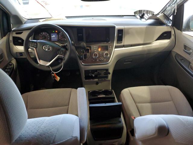 Photo 8 from auction – 2017 TOYOTA SEINNA with VIN 5TDKZ3DC3HS784431
