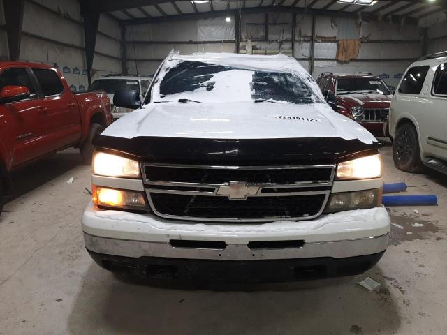 Photo 5 from auction – 2006 CHEVROLET SILVERADO with VIN 1GCEC14V16E154656