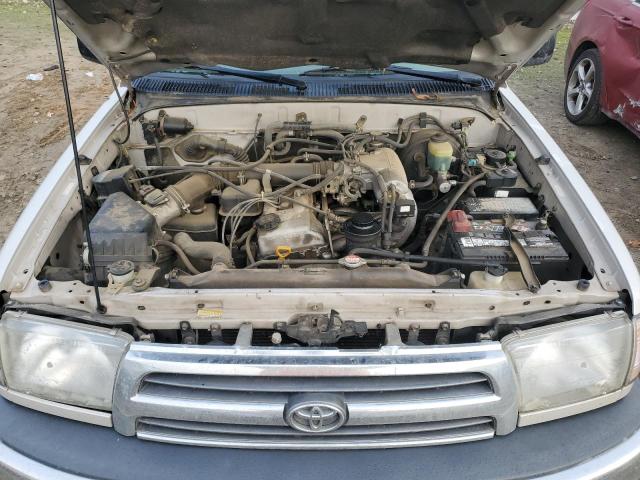 Photo 11 from auction – 1999 TOYOTA 4RUNNER with VIN JT3GM84R8X0048581