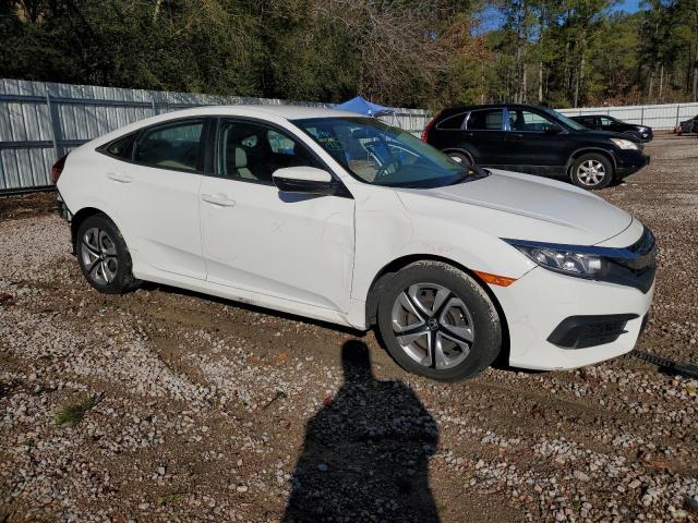 Photo 4 from auction – 2017 HONDA CIVIC LX with VIN 19XFC2F53HE024893