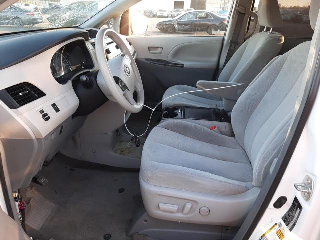 Photo 7 from auction – 2014 TOYOTA SIENNA LE with VIN 5TDKK3DCXES492002