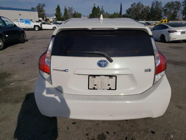 Photo 6 from auction – 2015 TOYOTA PRIUS C with VIN JTDKDTB38F1587010