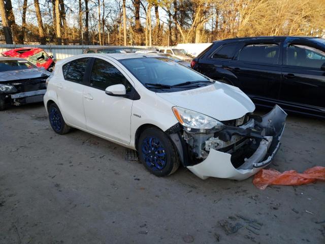 Photo 4 from auction – 2012 TOYOTA PRIUS C with VIN JTDKDTB36C1520837