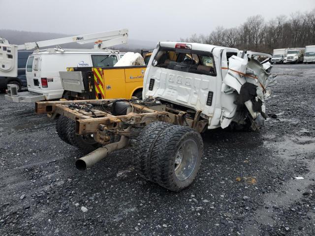 Photo 3 from auction – 2016 CHEVROLET 3500 with VIN 1GC4K1E82GF253652