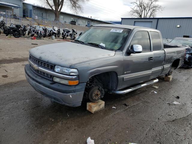 CHEVROLET SILVERADO 2001 with VIN 2GCEC19W111247592 - Photo from auction