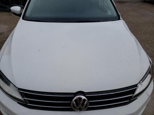 Photo 11 from auction – 2017 VOLKSWAGEN JETTA SE with VIN 3VWDB7AJ7HM307571