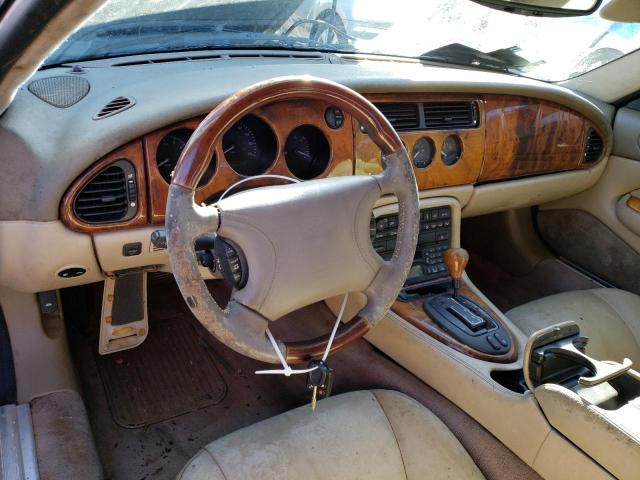 Photo 8 from auction – 1998 JAGUAR XK8 with VIN SAJGX2249WC022772