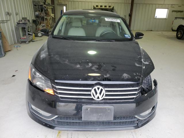 Photo 5 from auction – 2015 VOLKSWAGEN PASSAT S with VIN 1VWAT7A36FC114604