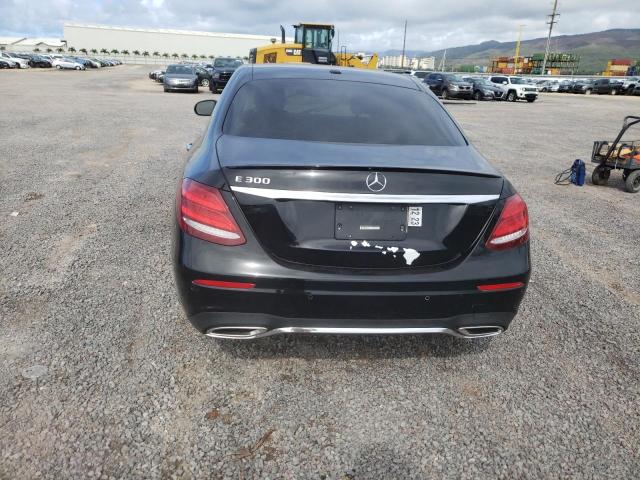Photo 6 from auction – 2017 MERCEDES-BENZ E 300 with VIN WDDZF4JB9HA042515