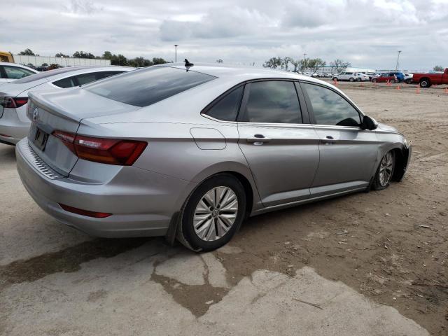 Photo 3 from auction – 2019 VOLKSWAGEN JETTA S with VIN 3VWCB7BU4KM235109