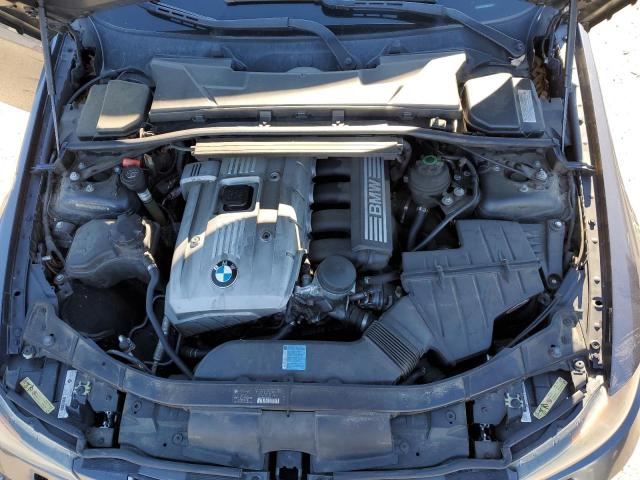 Photo 11 from auction – 2006 BMW 325 I with VIN WBAVB13596KX69491