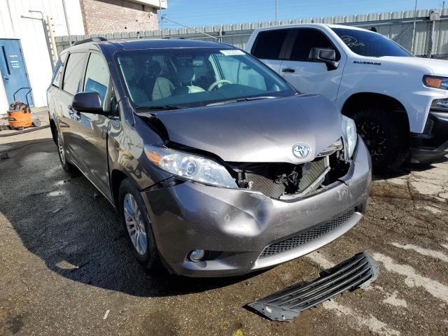 Photo 4 from auction – 2014 TOYOTA SIENNA XLE with VIN 5TDYK3DC2ES411181