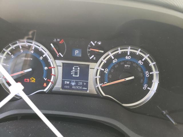 Photo 9 from auction – 2018 TOYOTA 4RUNNER SR with VIN JTEBU5JR8J5512094