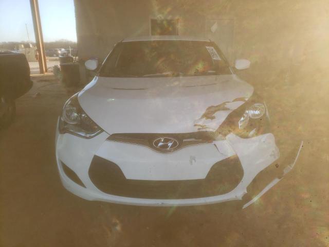 Photo 5 from auction – 2013 HYUNDAI VELOSTER with VIN KMHTC6AD1DU122448