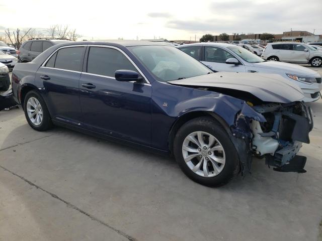 Photo 4 from auction – 2015 CHRYSLER 300 LIMITE with VIN 2C3CCAAGXFH766252