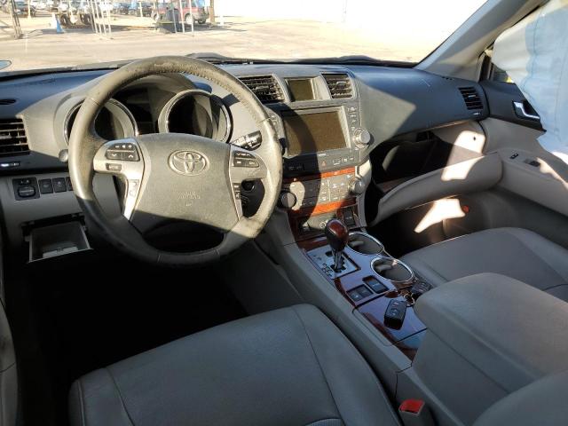 Photo 8 from auction – 2012 TOYOTA HIGHLANDER with VIN 5TDDK3EH9CS137791