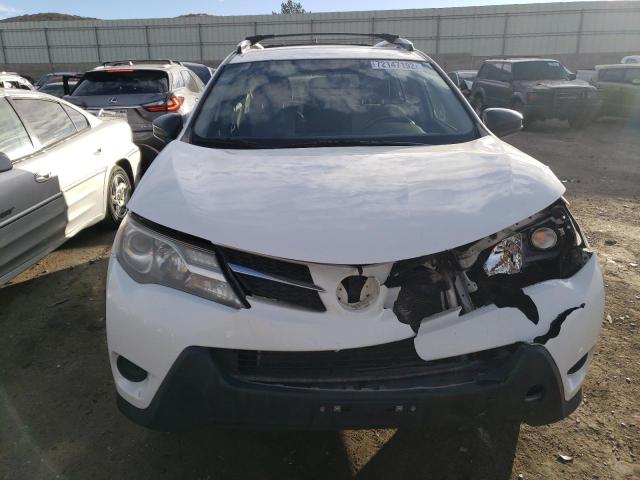 Photo 5 from auction – 2015 TOYOTA RAV4 LE with VIN JTMBFREV0FJ014872