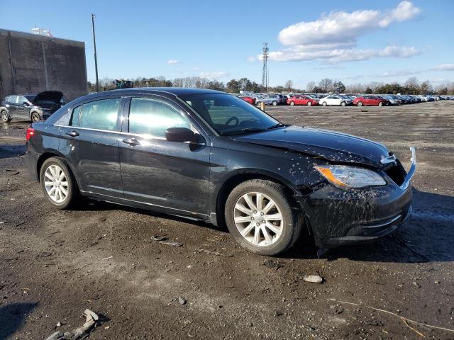 Photo 4 from auction – 2013 CHRYSLER 200 TOURIN with VIN 1C3CCBBG6DN569099
