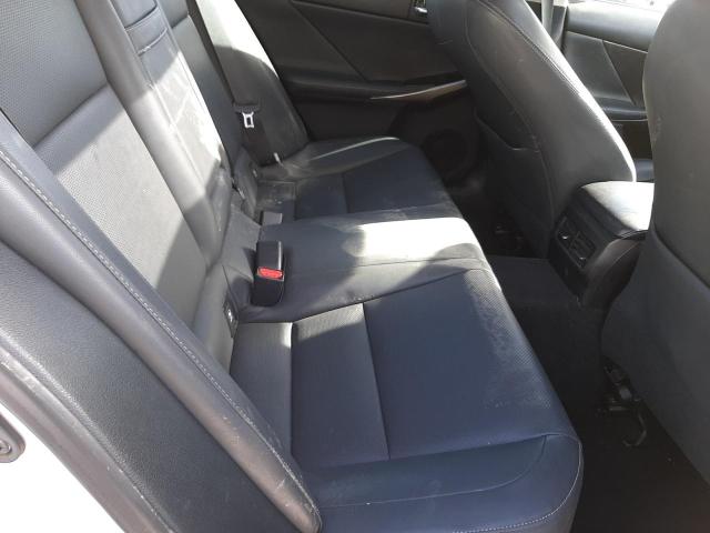Photo 10 from auction – 2016 LEXUS IS 200T with VIN JTHBA1D21G5003329