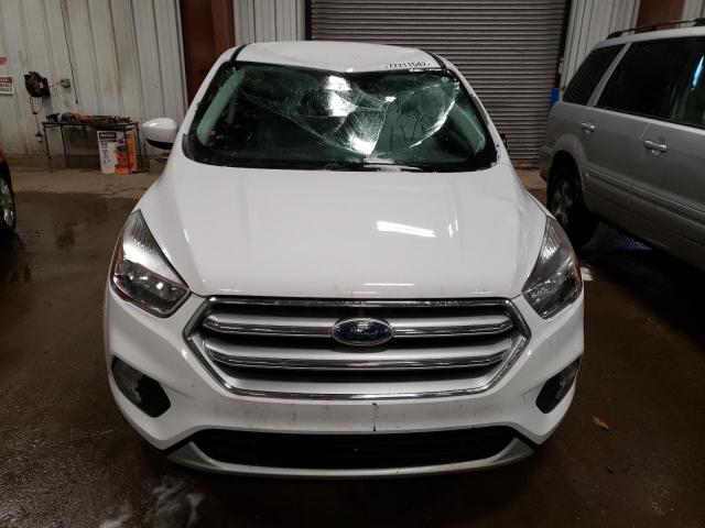 Photo 5 from auction – 2017 FORD ESCAPE SE with VIN 1FMCU9GD9HUC64865