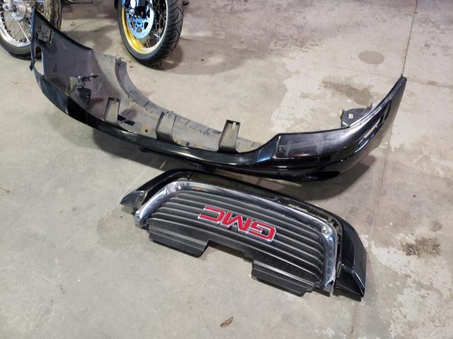 Photo 13 from auction – 2002 GMC ENVOY XL with VIN 1GKET16S426112252