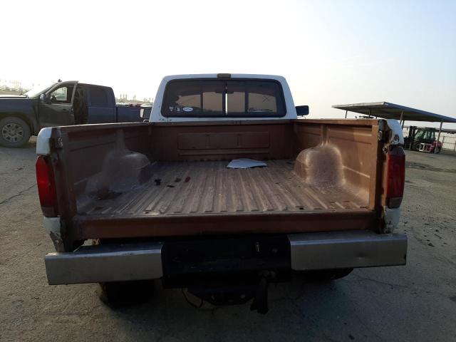 Photo 11 from auction – 1993 FORD F250 with VIN 2FTHF26M2PCA16730