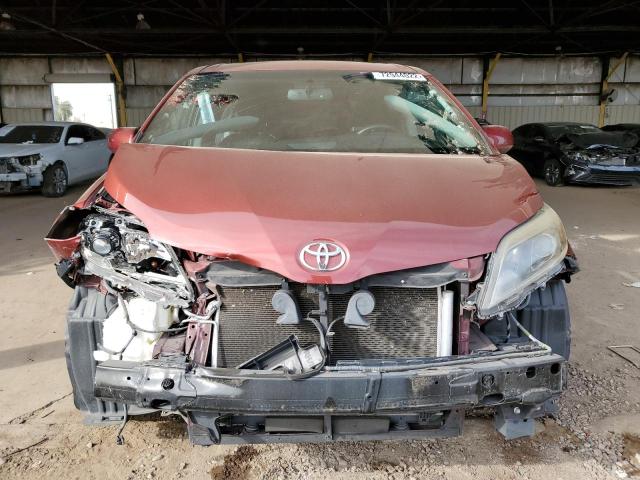 Photo 5 from auction – 2017 TOYOTA SIENNA SE with VIN 5TDXZ3DC6HS874792