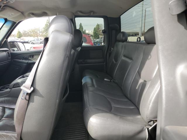 Photo 10 from auction – 2003 CHEVROLET SILVERADO with VIN 1GCGK29U13Z333690