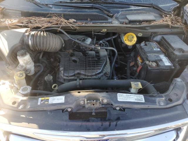 Photo 12 from auction – 2015 CHRYSLER TOWN & COU with VIN 2C4RC1AG2FR742804