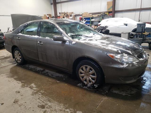 Photo 4 from auction – 2005 TOYOTA CAMRY LE with VIN 4T1BE32K05U570232