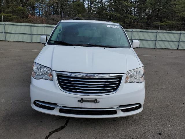 Photo 5 from auction – 2016 CHRYSLER TOWN & COU with VIN 2C4RC1BG7GR268218