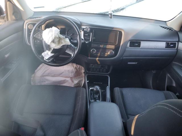 Photo 8 from auction – 2017 MITSUBISHI OUTLANDER with VIN JA4AD3A37HZ022047