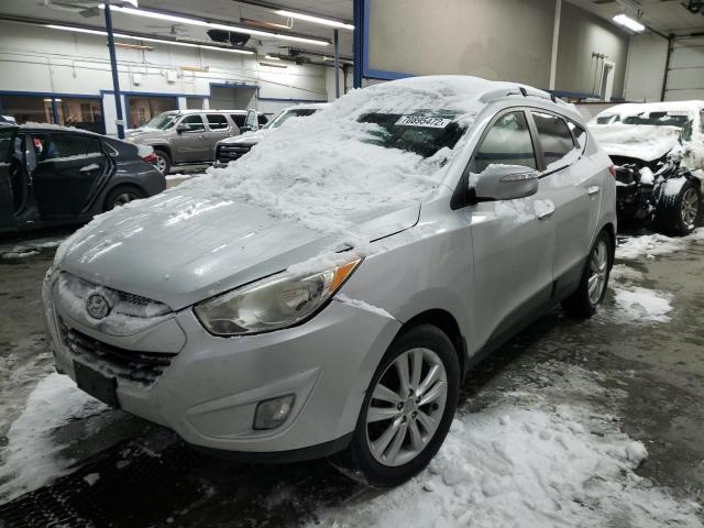 HYUNDAI TUCSON GLS 2012 with VIN KM8JUCAC2CU540882 - Photo from auction