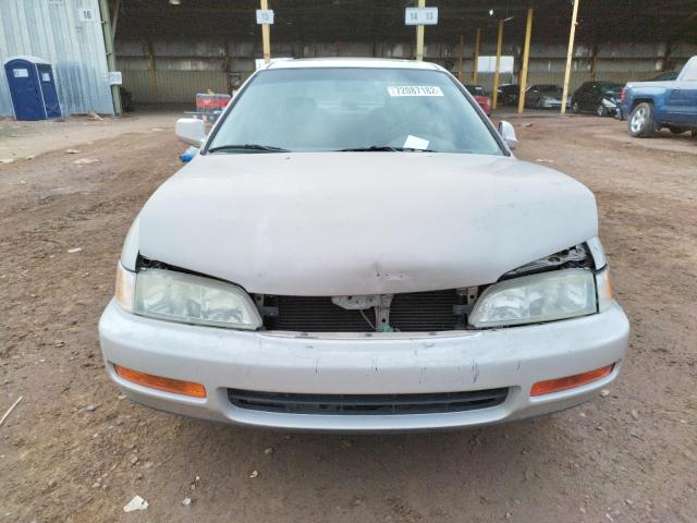 Photo 5 from auction – 1997 HONDA ACCORD SE with VIN 1HGCD5604VA119985