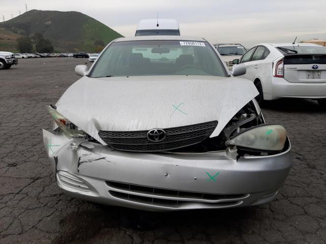 Photo 5 from auction – 2002 TOYOTA CAMRY LE with VIN 4T1BE32K52U026269
