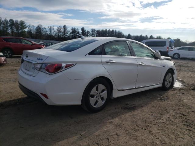 Photo 3 from auction – 2011 HYUNDAI SONATA HYB with VIN KMHEC4A49BA003445